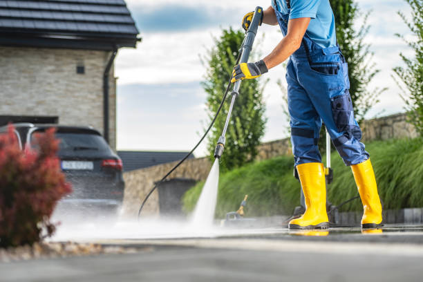 Best Pool Deck Cleaning  in Randleman, NC